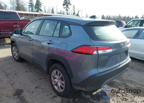 2025 Toyota Corolla Cross L из США, поврежденный, VIN 7MUAAABG4SV138647